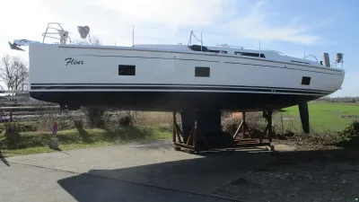 Hanse 418
