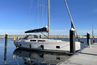 Hanse 418