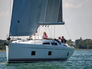 Hanse 418