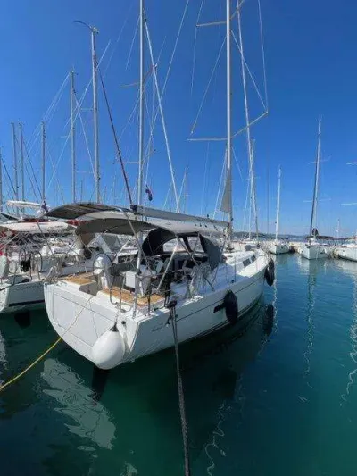 Hanse 455