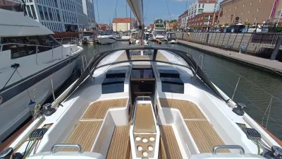Hanse 458