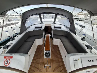 Hanse 458