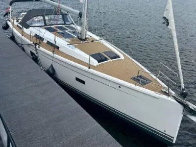 Hanse 458
