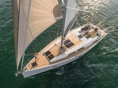 Hanse 458 A/C