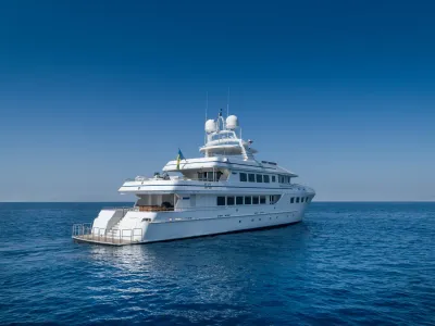 HAPPY DOLPHIN II | Luxury Motor Yacht for Sale | C&N