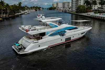 Hargrave Flybridge Motor Yacht 2016