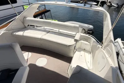 Hatteras 130 Motor Yacht 1995
