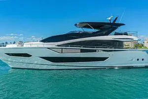 HIDEOUT 88' Sunseeker 2025