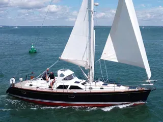 Hylas 46