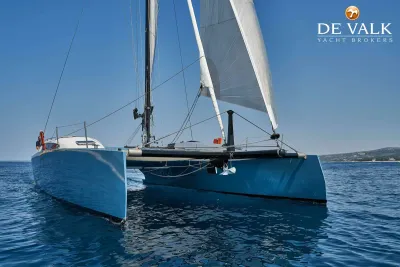I-GO 40 catamaran sailing yacht for sale
