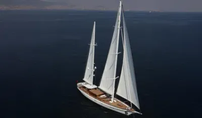 IN LOVE 117' Su Marine 2014