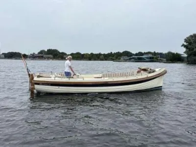 Interboat DE 25