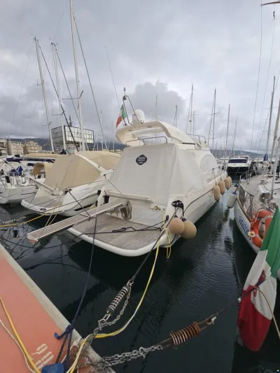 Intermare 43 FLY