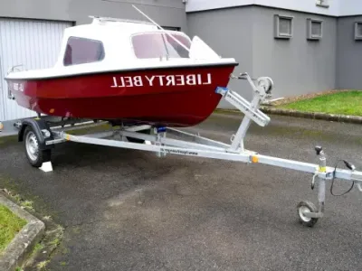 Interster Yachting - KOBUZ