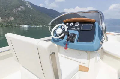 Invictus 200FX