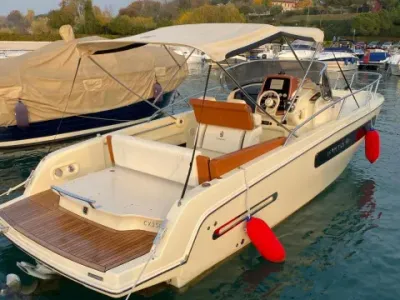 Invictus 250 CX