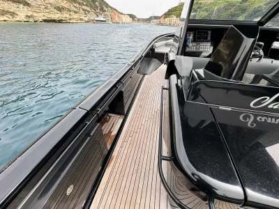 Invictus 280 GT 2017