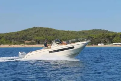 Invictus CX 240
