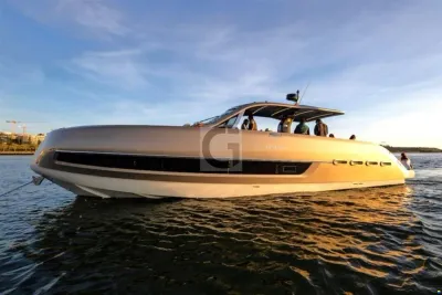 Invictus TT460