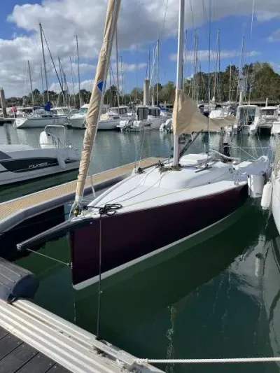 J Boats J 7