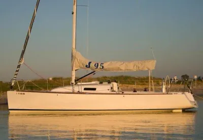 J Boats J/95 2011