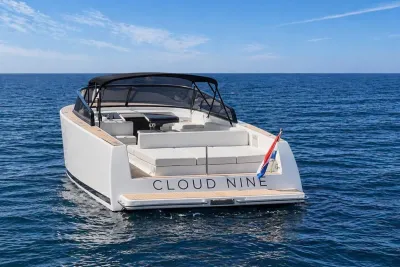 J Craft Torpedo r 42 2011