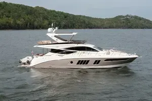 JANIE 65' Sea Ray 2018