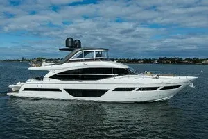Janie II 78' Princess 2021