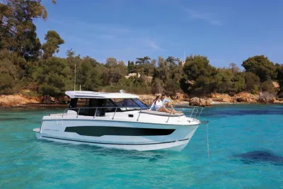Jeanneau 1095 Merry Fisher Cruiser