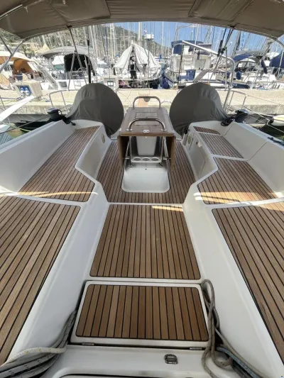 Jeanneau 53