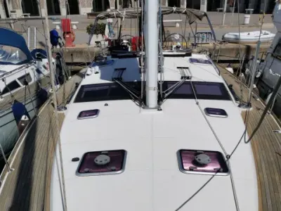 Jeanneau 53