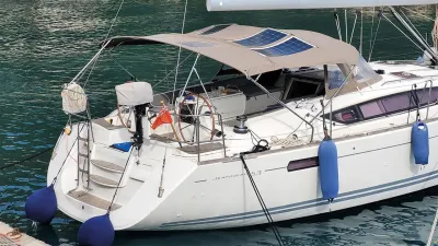 Jeanneau 53