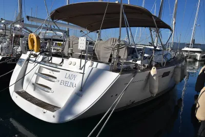 Jeanneau 57 2010 Cruising Yacht
