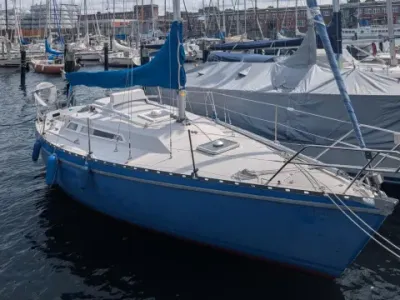 Jeanneau Aquila 28