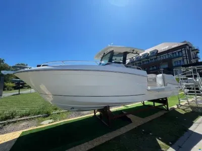 Jeanneau Cap Camarat 9.0 CC s2