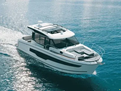 Jeanneau Merry Fisher 1095 Coupe Serie 2