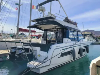 Jeanneau Merry Fisher 1095 Flybridge