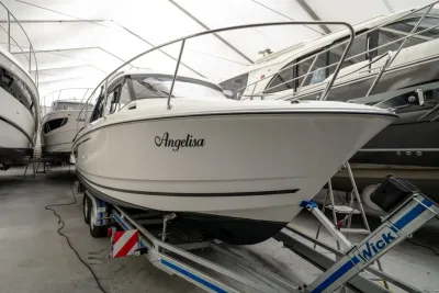 Jeanneau Merry Fisher 795