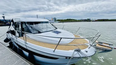 Jeanneau MERRY FISHER 895