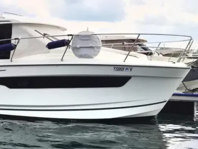 Jeanneau Merry Fisher 895