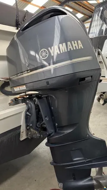 Jeanneau Merry Fisher 895