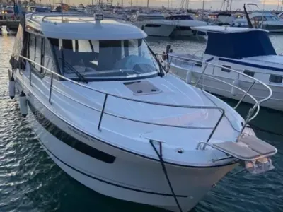 Jeanneau Merry Fisher 895