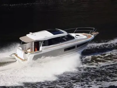 Jeanneau NC 9