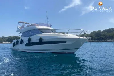 JEANNEAU PRESTIGE 460 motor yacht for sale