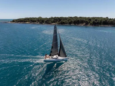 Jeanneau Sun Odyssey 350