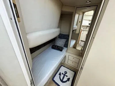 Johnson 87' Motor Yacht 2005