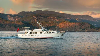 LADY L | Luxury Motor Yacht for Sale | C&N