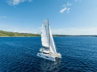 Lagoon 38