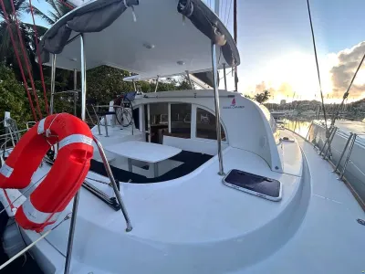 Lagoon 380