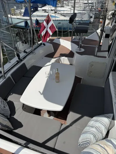 Lagoon 380 S2 Premium
